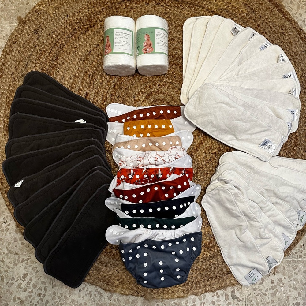 Nora’s Nursery started pack, 9 diapers + 34 insert and 200 diapers liner